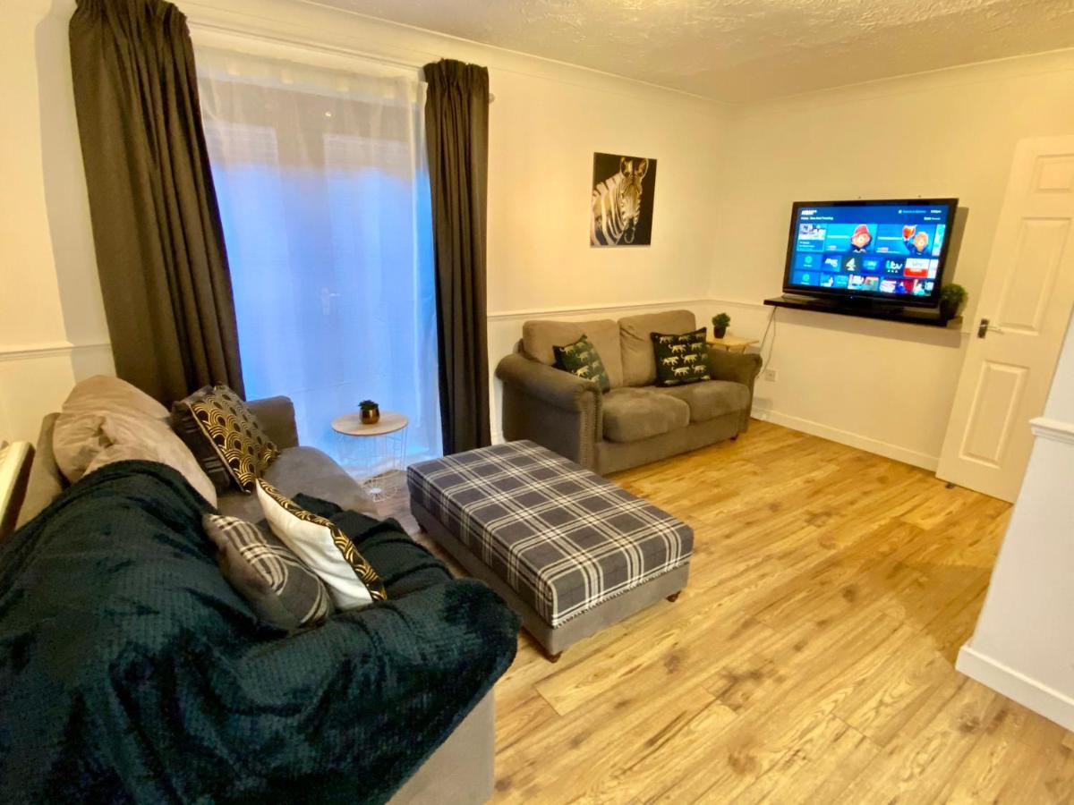 Easyrest Spalding - 4 Beds & Free Parking - Central & Modern Open Plan Apartment - Convenient Location Exterior foto